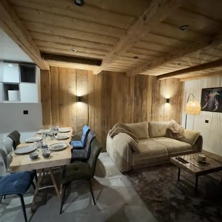 Le Hameau Des Roches Gérardmer