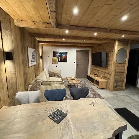 Le Hameau Des Roches Apartment